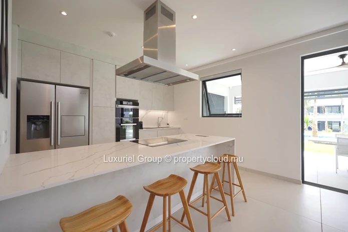 Exceptional Property For Sale – Terrace – Golf & 24/7 Security