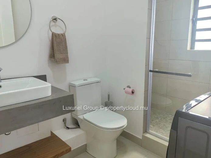 Apartment in Beau Plan near Mahogany Mall – 2 Bedrooms