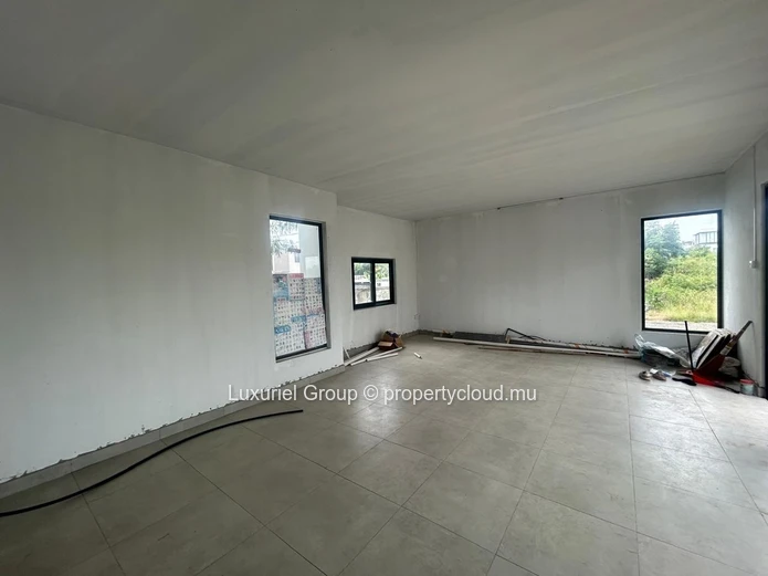 New Office Space in Grand Baie – Ideal for Professionals