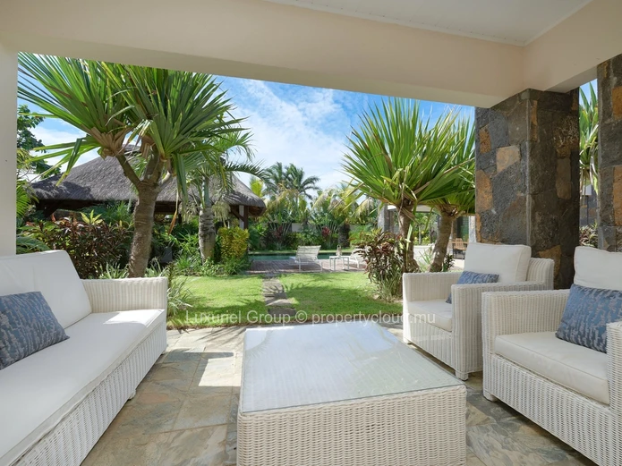 Sublime 4-Bedroom En-Suite Villa - Res Tahitia
