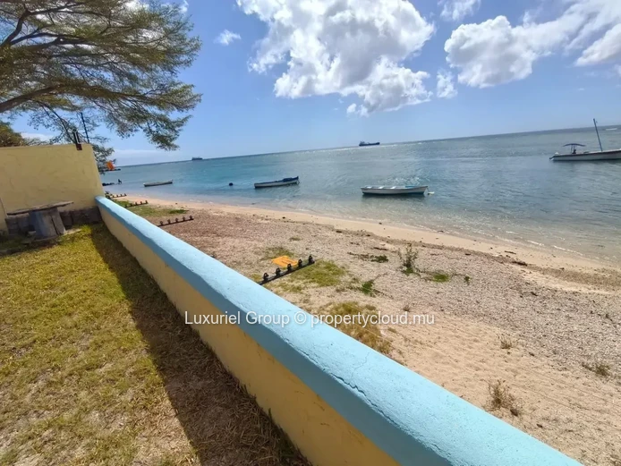 Your Waterfront Haven Of Peace