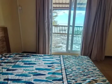 5 Bedroom Villa