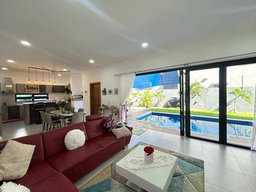 4 Bedroom Villa