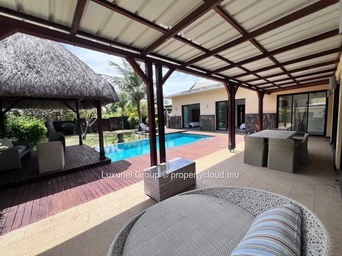 Bright And Modern Family Villa In Cap Malheureux