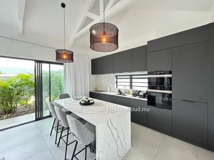 Beautiful Designer Villa with Pool and Outdoor Living Spaces