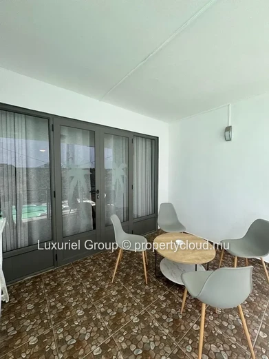 Elegant 2-Bedroom Apartment for Rent Near the Beach in Mont Choisy