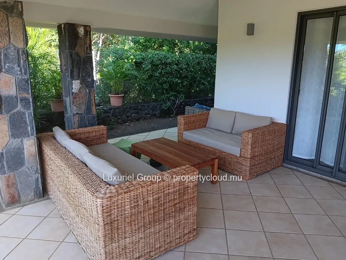 Beautiful Tropical Villa in Grand Gaube – Long-Term Rental