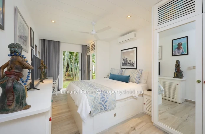 Modern Villa With Pool And Garden – Grand Baie Region