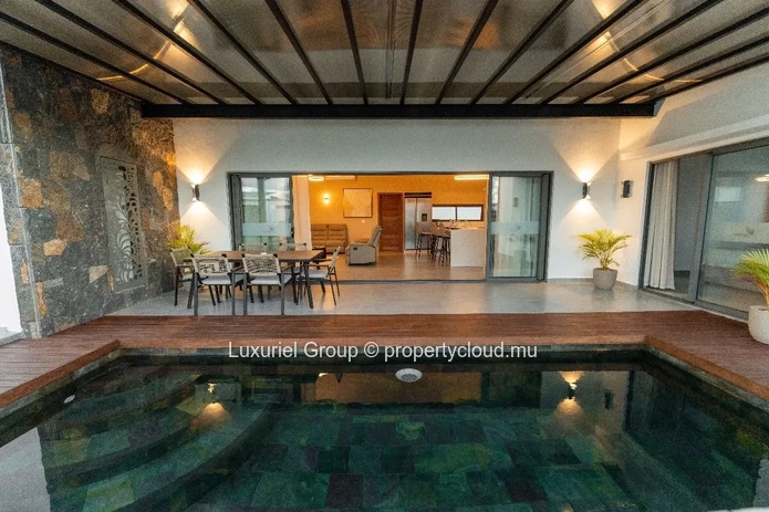3-Bedroom Villa With Pool, Terrace, And Private Garden