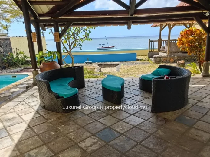 Your Waterfront Haven Of Peace