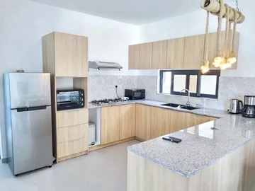 4 Bedroom Villa