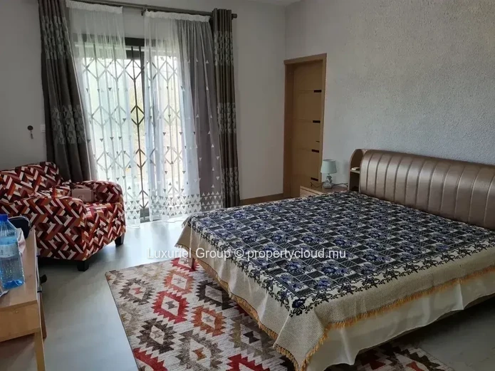 Stunning Family Villa in Grand Baie – Comfort, Security & Luxury Living