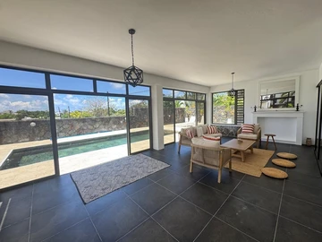 4 Bedroom Villa