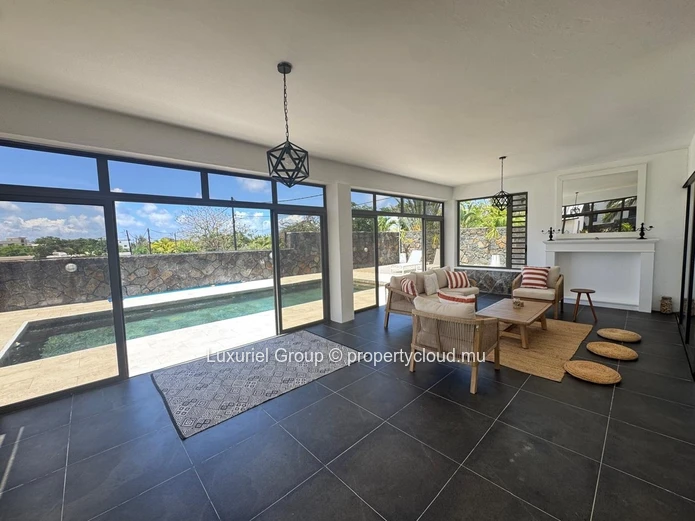 Luxury Property on Expansive Land for sale in Grand Baie