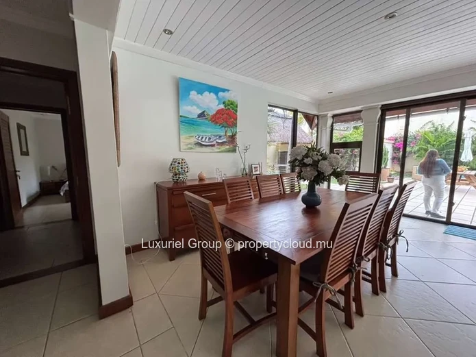 Private Oasis In Pereybere – Villa With Pool In A Secure Residence
