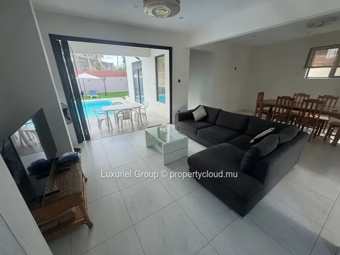 Stunning 3-Bedroom Villa with Pool – Trou aux Biches