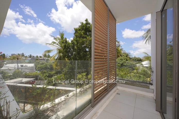 Luxury Apartment for Sale in Pointe aux Canonniers – 3 En-Suite Bedrooms