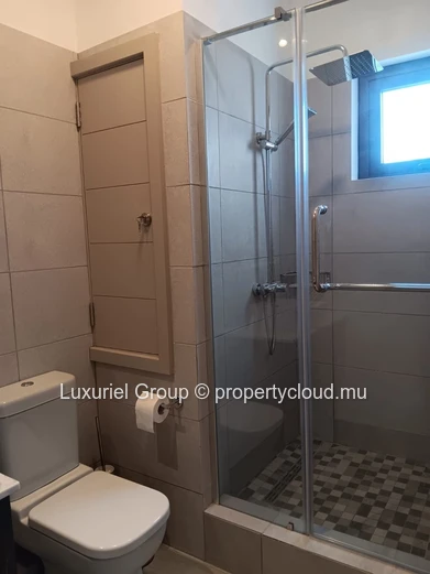 Modern 3-Bedroom Villas-Secure Living with Premium Services