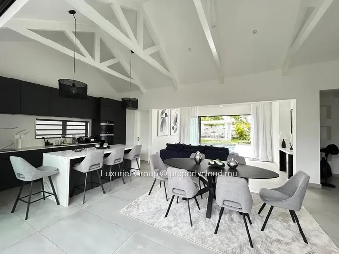 Beautiful Designer Villa with Pool and Outdoor Living Spaces