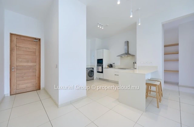 A Rare Tropical Retreat with Private Rooftop Pool in Pereybere